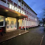 Haven - Am Stadion 3*