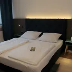 Hotel Haven - Am Stadion 3*