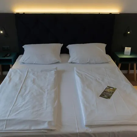 Haven - Am Stadion ホテル 3*