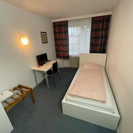 Haven Hotels - Hotel Am Stadion 3*