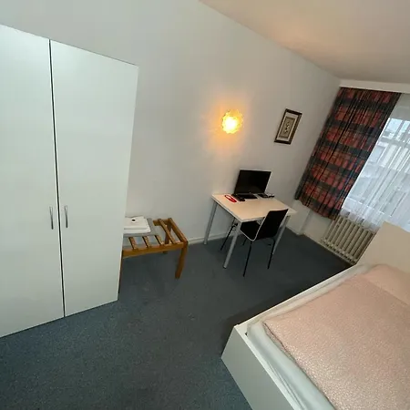 Haven - Am Stadion Hotell