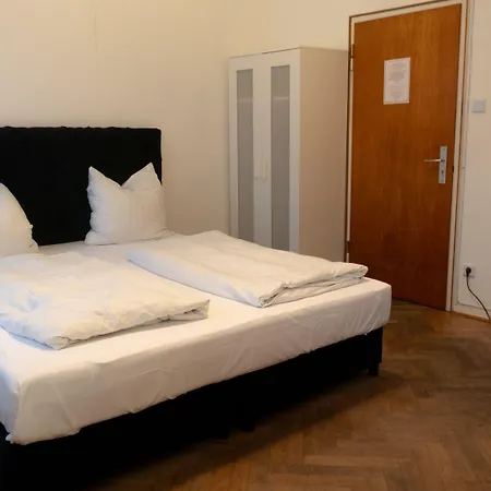 Haven - Am Stadion فندق ليفركوزن