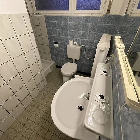 Haven - Am Stadion فندق ليفركوزن