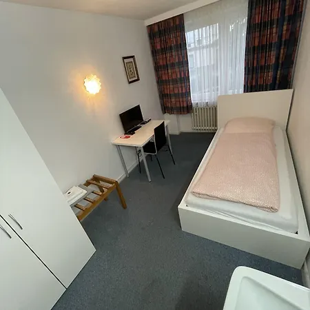 فندق Haven - Am Stadion ليفركوزن