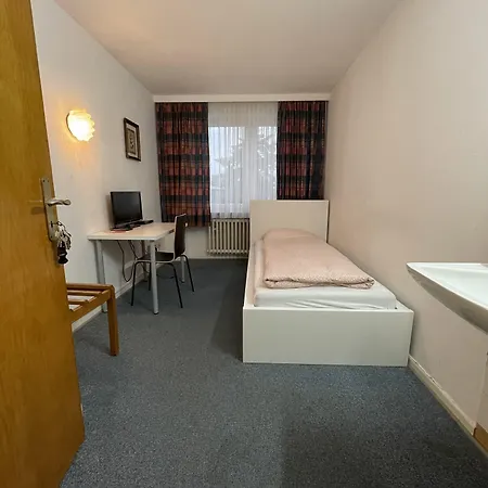 Haven - Am Stadion فندق 3*