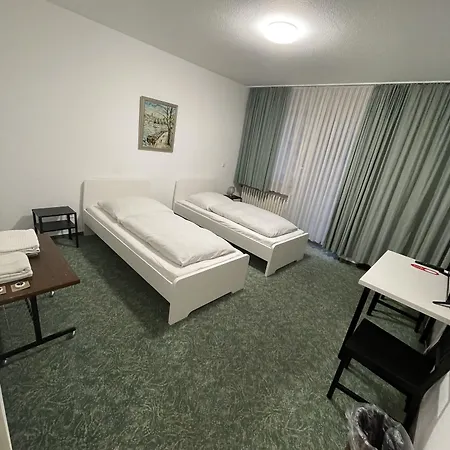 Haven - Am Stadion 3* ليفركوزن