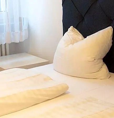 Hotel Haven - Am Stadion 3*