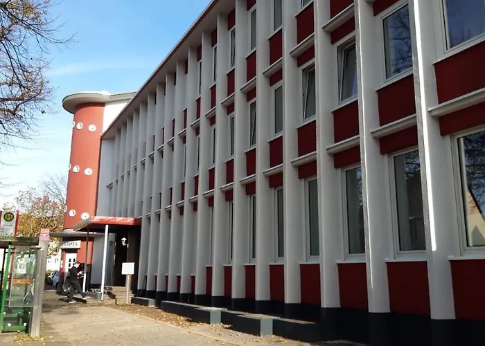 Haven - Am Stadion 3* 勒沃库森